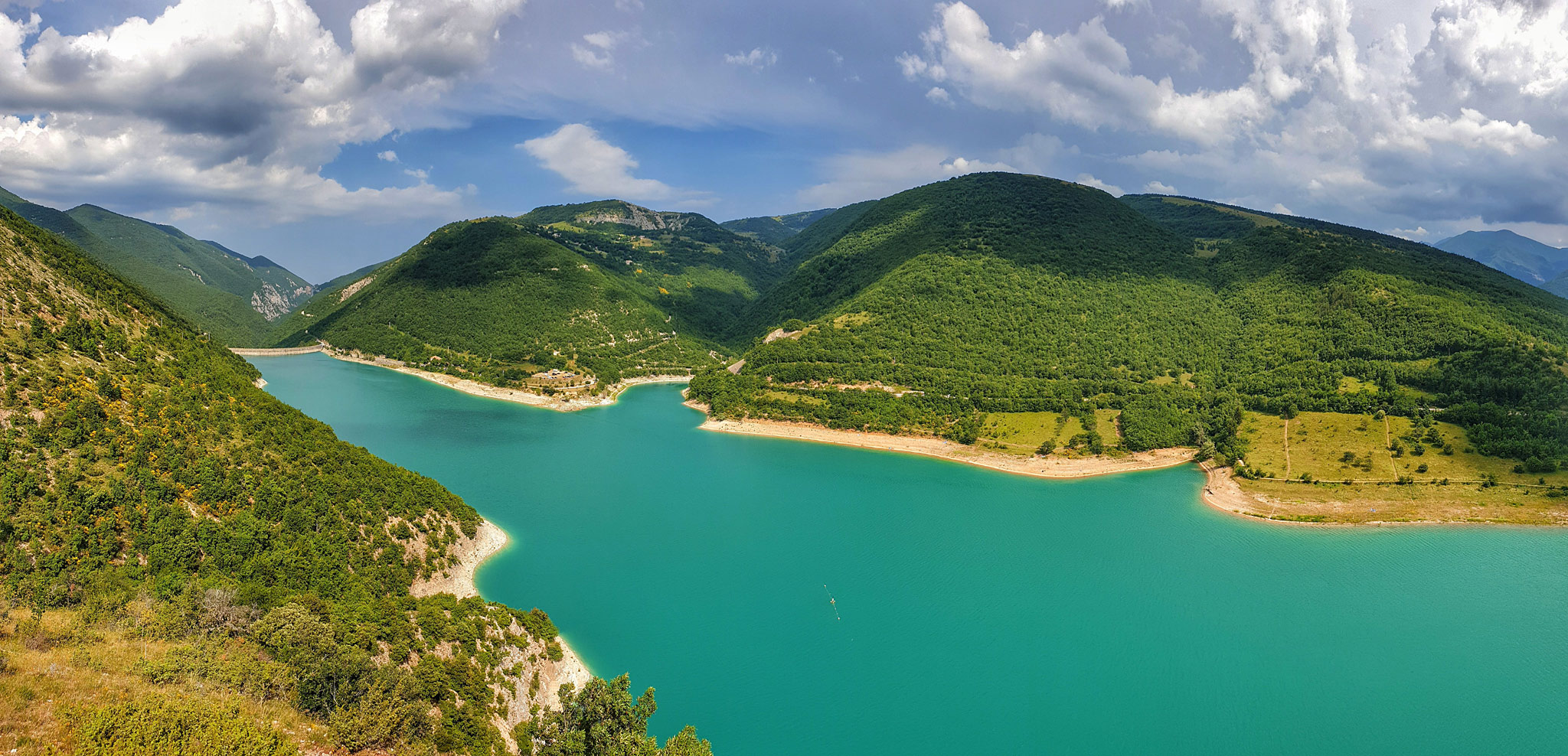 Lago di Fiastra (Photo license: CC BY-NC-SA 2.0)